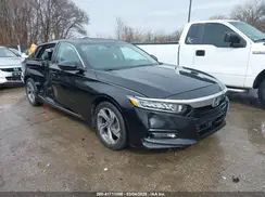 1HGCV2F58JA008227 2018 HONDA ACCORD