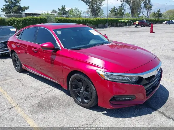1HGCV2F58JA009555 2018 HONDA ACCORD - Image 1