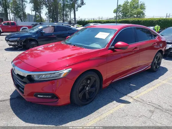 1HGCV2F58JA009555 2018 HONDA ACCORD - Image 2