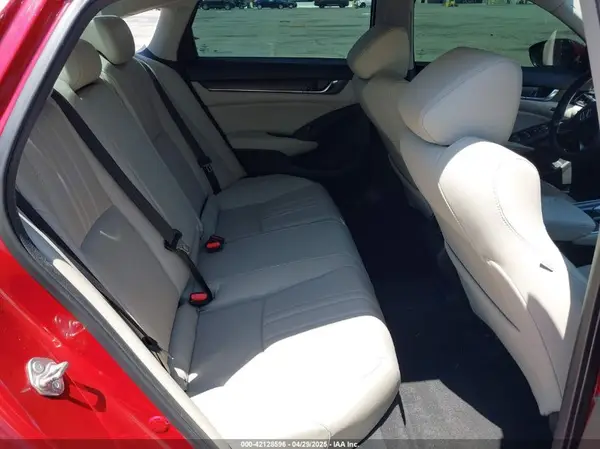 1HGCV2F58JA009555 2018 HONDA ACCORD - Image 8