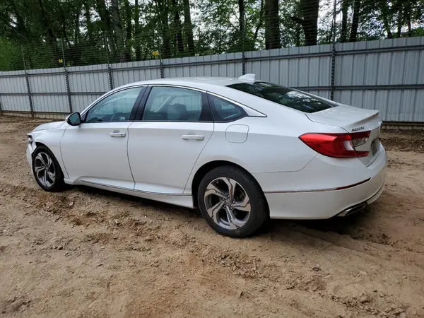 1HGCV2F58JA015467 2018 HONDA ACCORD - Image 2