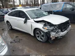 1HGCV2F58JA021382 2018 HONDA ACCORD