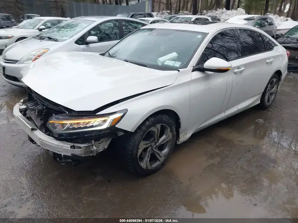 1HGCV2F58JA021382 2018 HONDA ACCORD - Image 2