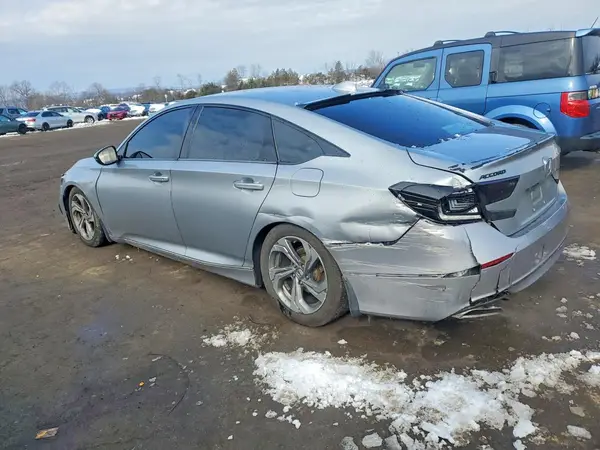 1HGCV2F58JA022094 2018 HONDA ACCORD - Image 2