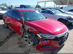 1HGCV2F58JA026923 2018 HONDA ACCORD