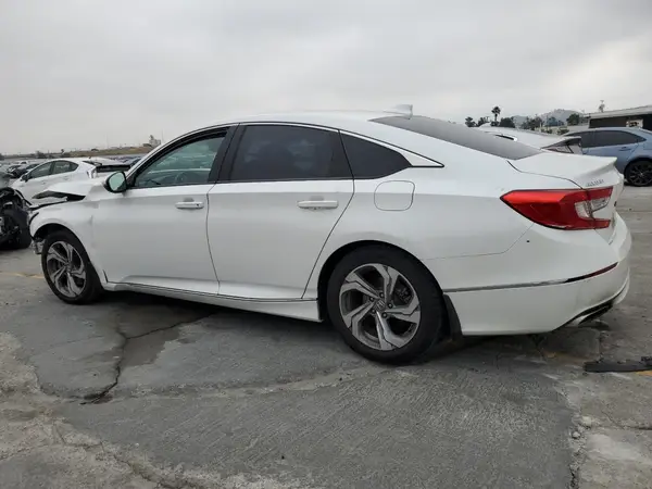 1HGCV2F58JA033113 2018 HONDA ACCORD - Image 2