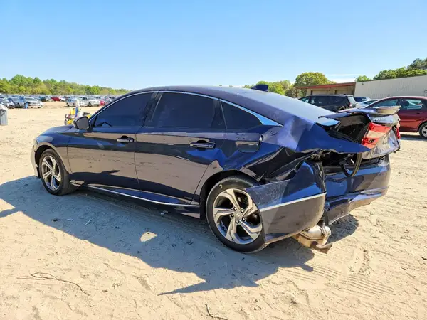 1HGCV2F58JA033676 2018 HONDA ACCORD - Image 2