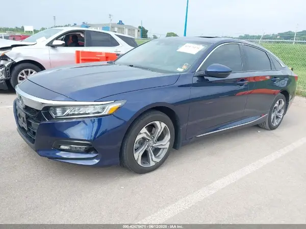 1HGCV2F58JA036092 2018 HONDA ACCORD - Image 2
