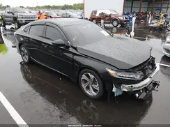 1HGCV2F58JA040689 2018 HONDA ACCORD
