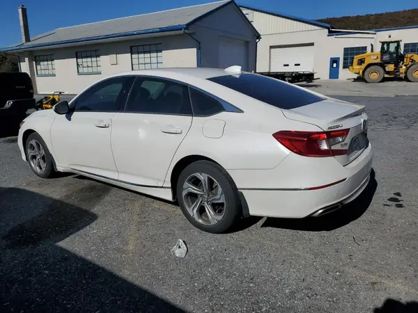 1HGCV2F58KA013218 2019 HONDA ACCORD - Image 2