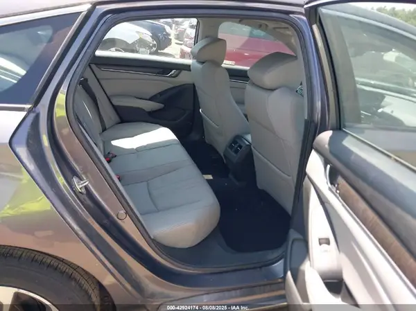1HGCV2F58KA019858 2019 HONDA ACCORD - Image 8