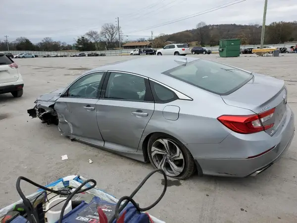1HGCV2F59JA023447 2018 HONDA ACCORD - Image 2