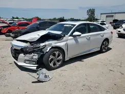1HGCV2F59JA039633 2018 HONDA ACCORD