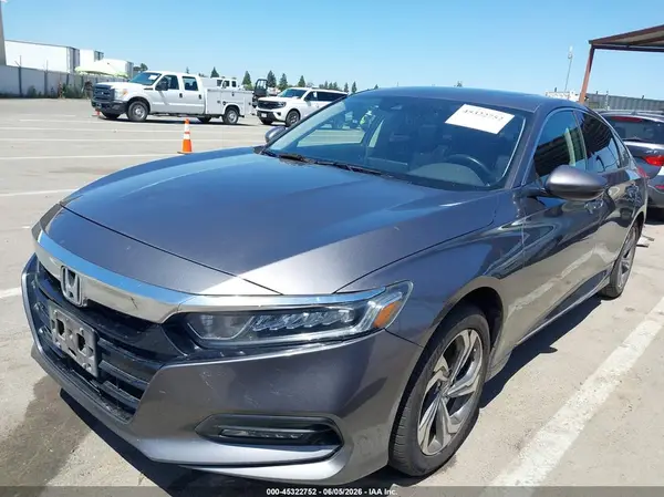 1HGCV2F59JA040362 2018 HONDA ACCORD - Image 2