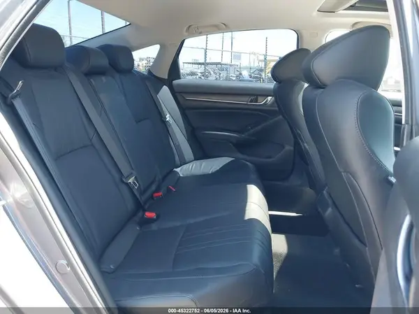 1HGCV2F59JA040362 2018 HONDA ACCORD - Image 8