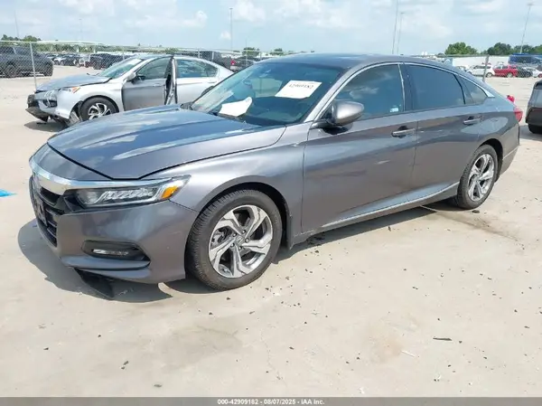 1HGCV2F5XJA006754 2018 HONDA ACCORD - Image 2