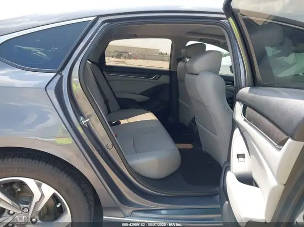 1HGCV2F5XJA006754 2018 HONDA ACCORD - Image 8