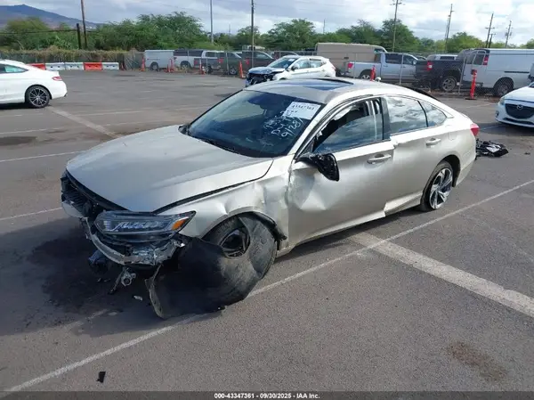 1HGCV2F5XJA007905 2018 HONDA ACCORD - Image 2