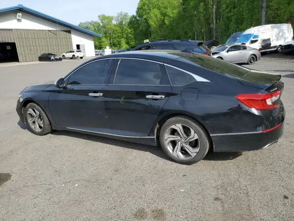 1HGCV2F5XJA010688 2018 HONDA ACCORD - Image 2