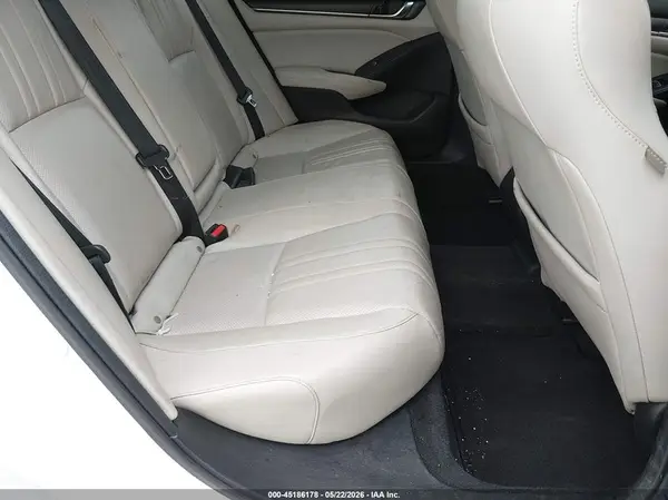 1HGCV2F5XJA013428 2018 HONDA ACCORD - Image 8