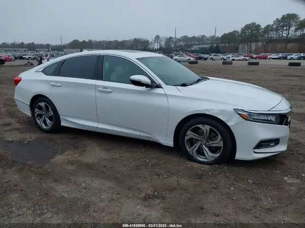 1HGCV2F5XJA015485 2018 HONDA ACCORD - Image 1