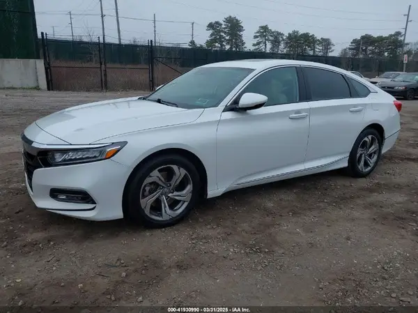 1HGCV2F5XJA015485 2018 HONDA ACCORD - Image 2
