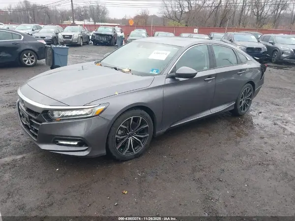 1HGCV2F5XJA017091 2018 HONDA ACCORD - Image 2