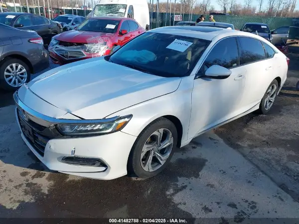 1HGCV2F5XJA018970 2018 HONDA ACCORD - Image 2