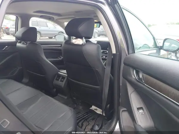 1HGCV2F5XJA030147 2018 HONDA ACCORD - Image 8