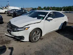 1HGCV2F5XJA030908 2018 HONDA ACCORD