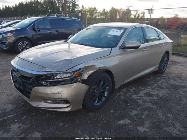 1HGCV2F5XJA033632 2018 HONDA ACCORD - Image 2