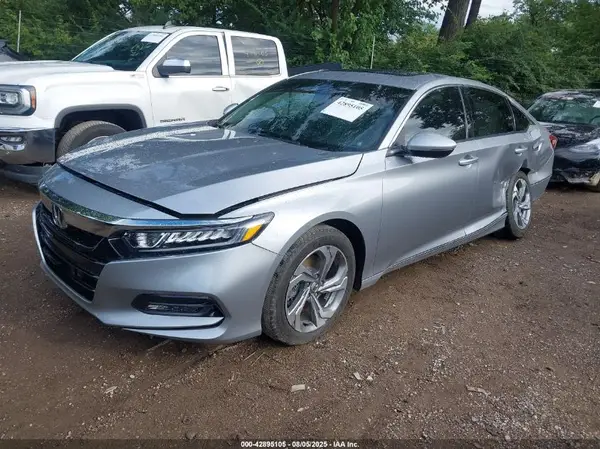 1HGCV2F5XJA037406 2018 HONDA ACCORD - Image 2