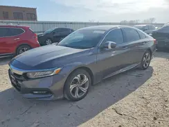 1HGCV2F5XJA038927 2018 HONDA ACCORD