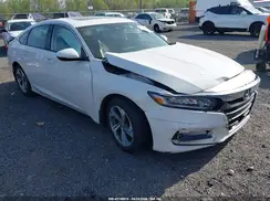 1HGCV2F5XJA041620 2018 HONDA ACCORD
