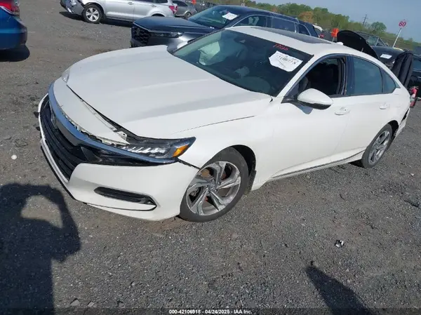 1HGCV2F5XJA041620 2018 HONDA ACCORD - Image 2