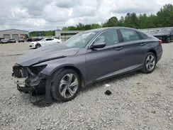 1HGCV2F5XJA043304 2018 HONDA ACCORD