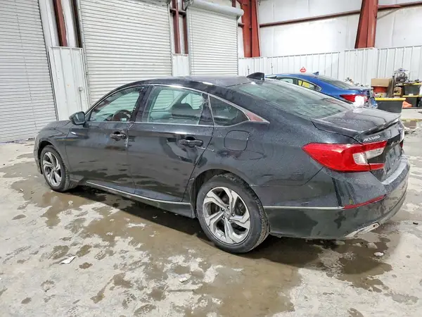 1HGCV2F5XKA030960 2019 HONDA ACCORD - Image 2