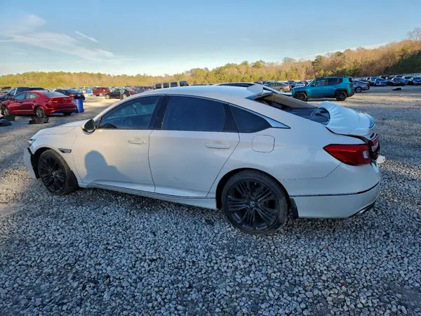 1HGCV2F5XLA015053 2020 HONDA ACCORD - Image 2