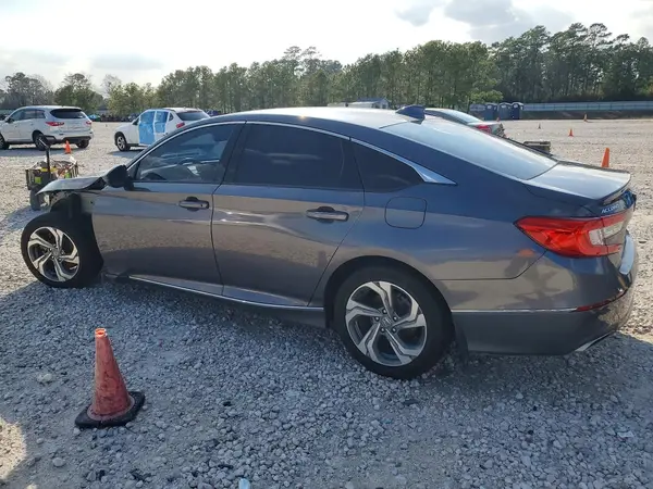 1HGCV2F60JA015844 2018 HONDA ACCORD - Image 2