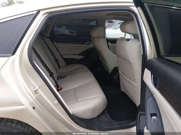 1HGCV2F60JA037620 2018 HONDA ACCORD - Image 8