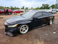 1HGCV2F60JA042817 2018 HONDA ACCORD
