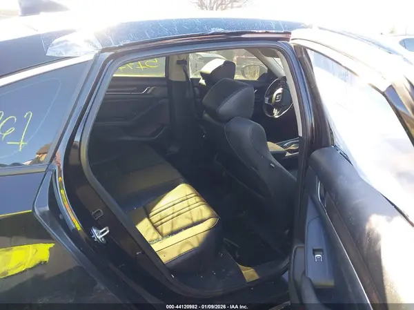1HGCV2F62JA023296 2018 HONDA ACCORD - Image 8
