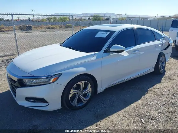 1HGCV2F62JA024738 2018 HONDA ACCORD - Image 2
