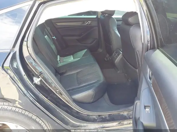 1HGCV2F62JA032645 2018 HONDA ACCORD - Image 8