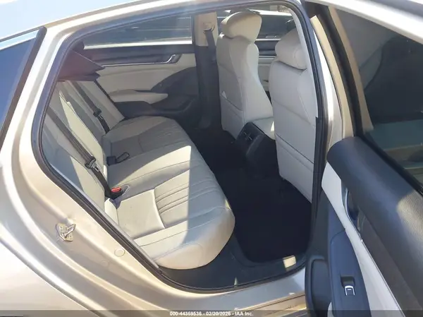 1HGCV2F62JA040129 2018 HONDA ACCORD - Image 8