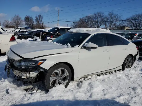 1HGCV2F63JA015756 2018 HONDA ACCORD - Image 1