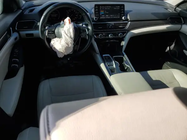 1HGCV2F63JA015756 2018 HONDA ACCORD - Image 8