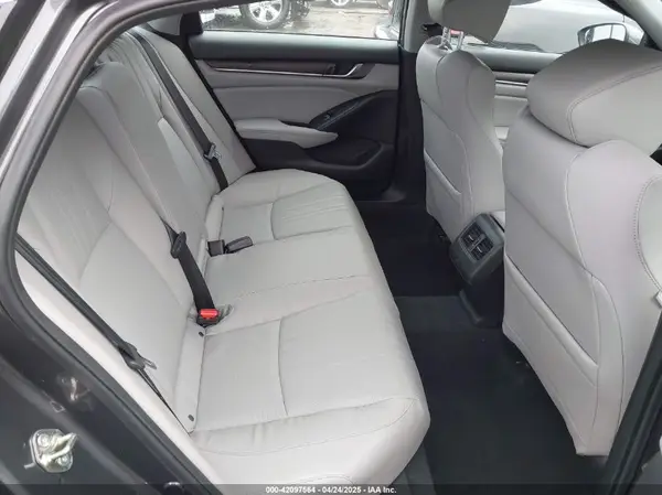 1HGCV2F63JA040110 2018 HONDA ACCORD - Image 8
