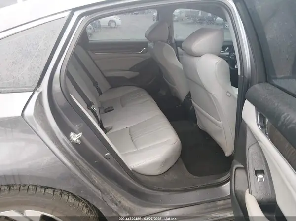 1HGCV2F64JA015832 2018 HONDA ACCORD - Image 8