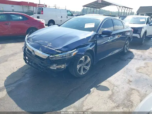 1HGCV2F64JA042156 2018 HONDA ACCORD - Image 2